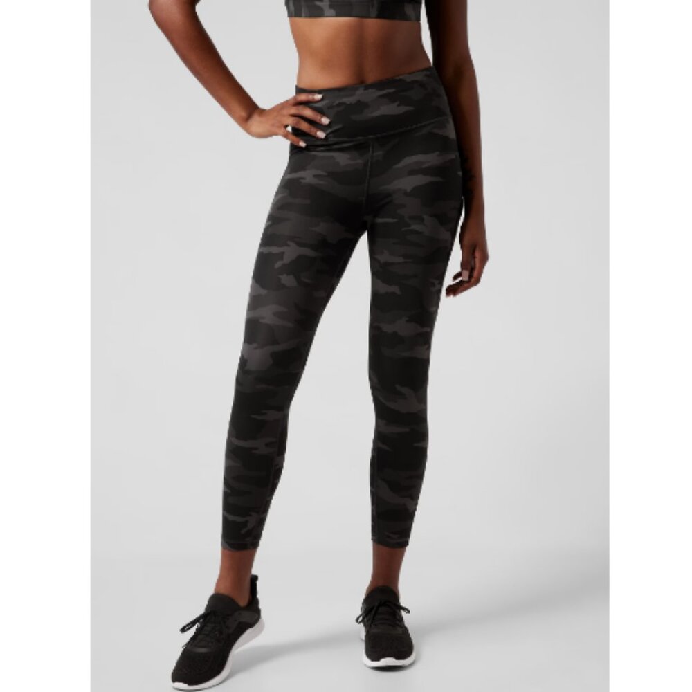 Athleta Ultimate Camo 7/8 Tight Leggings Size Small Black Gray Side Pockets